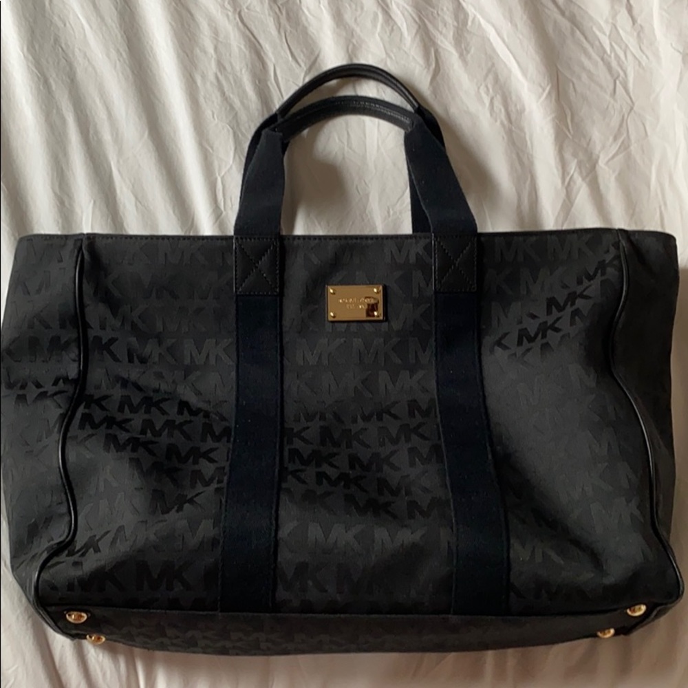 Michael Kors Weekend Bag